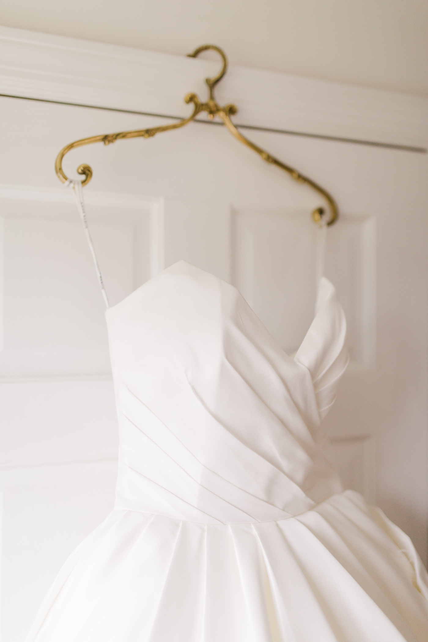 10 Tips For Wedding Dress Shopping
