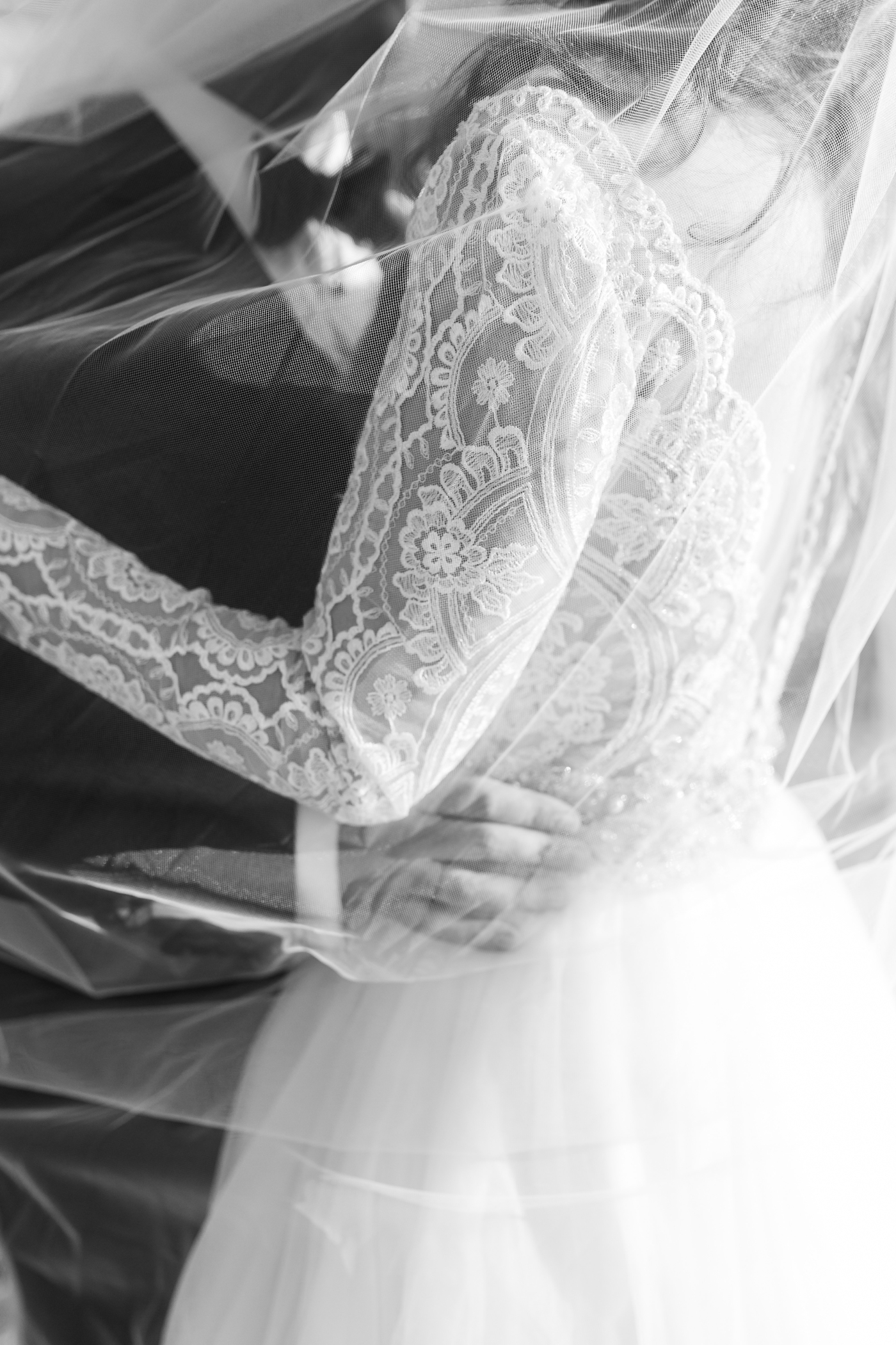 Longsleeve lace wedding dress